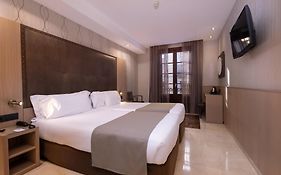 Gran Hotel Barcino 4 Estrellas Superior